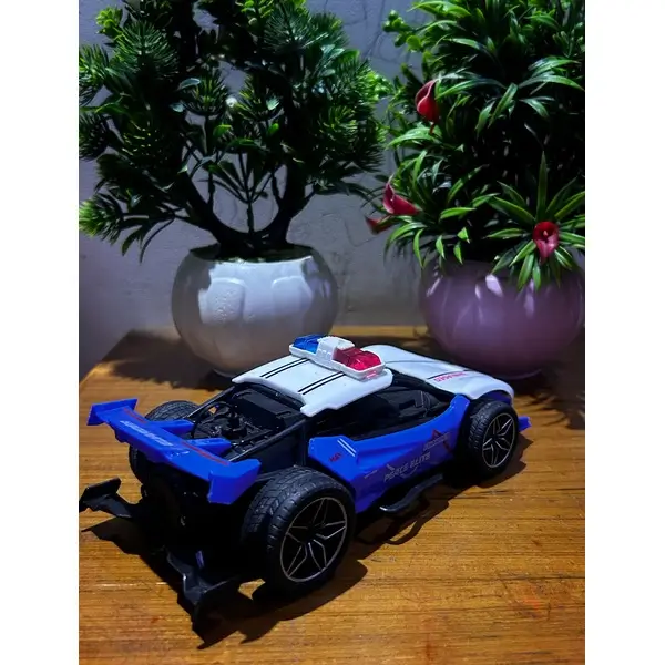Remote Control And Rechargable Police Car - Image 3